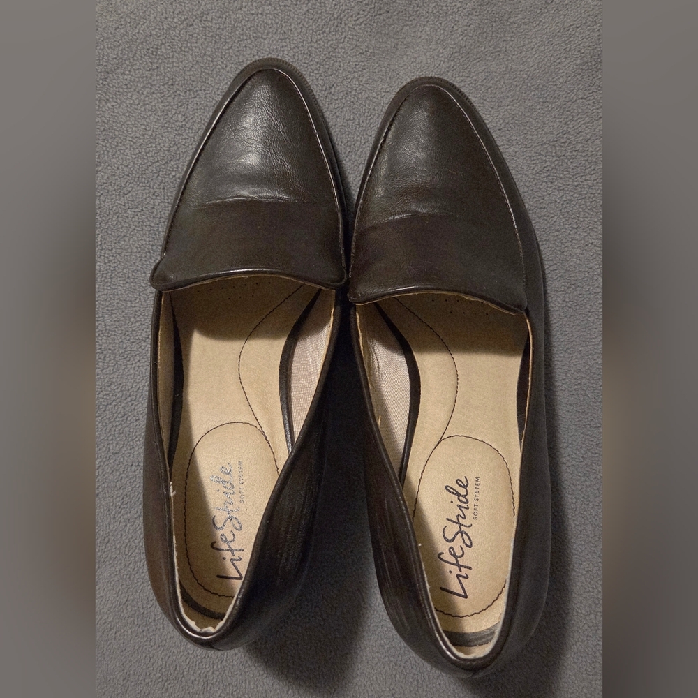 LIFESTRIDE Women's Devyn Slip On Block Heel Loafers